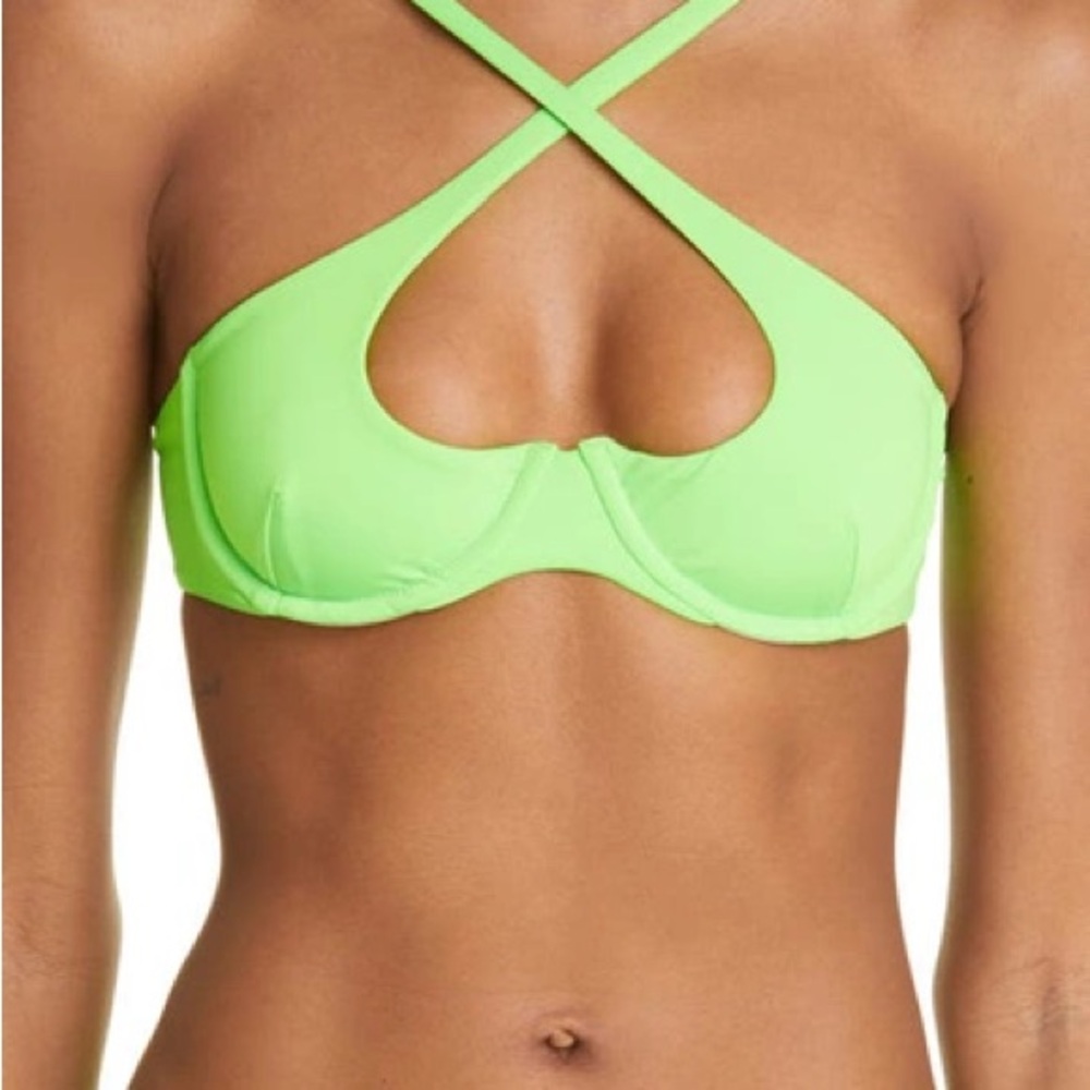 Isa Boulder Heart Bikini Top in Neon Green